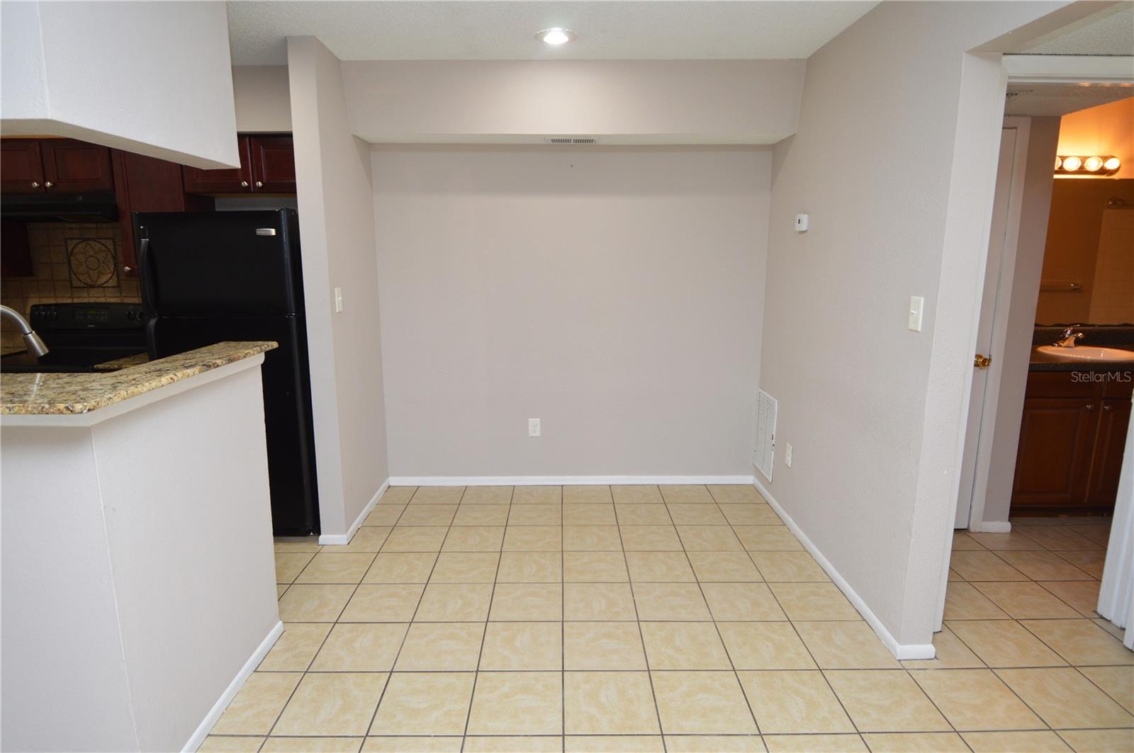 Image 8 of 95 For 8653 Fancy Finch Drive 101