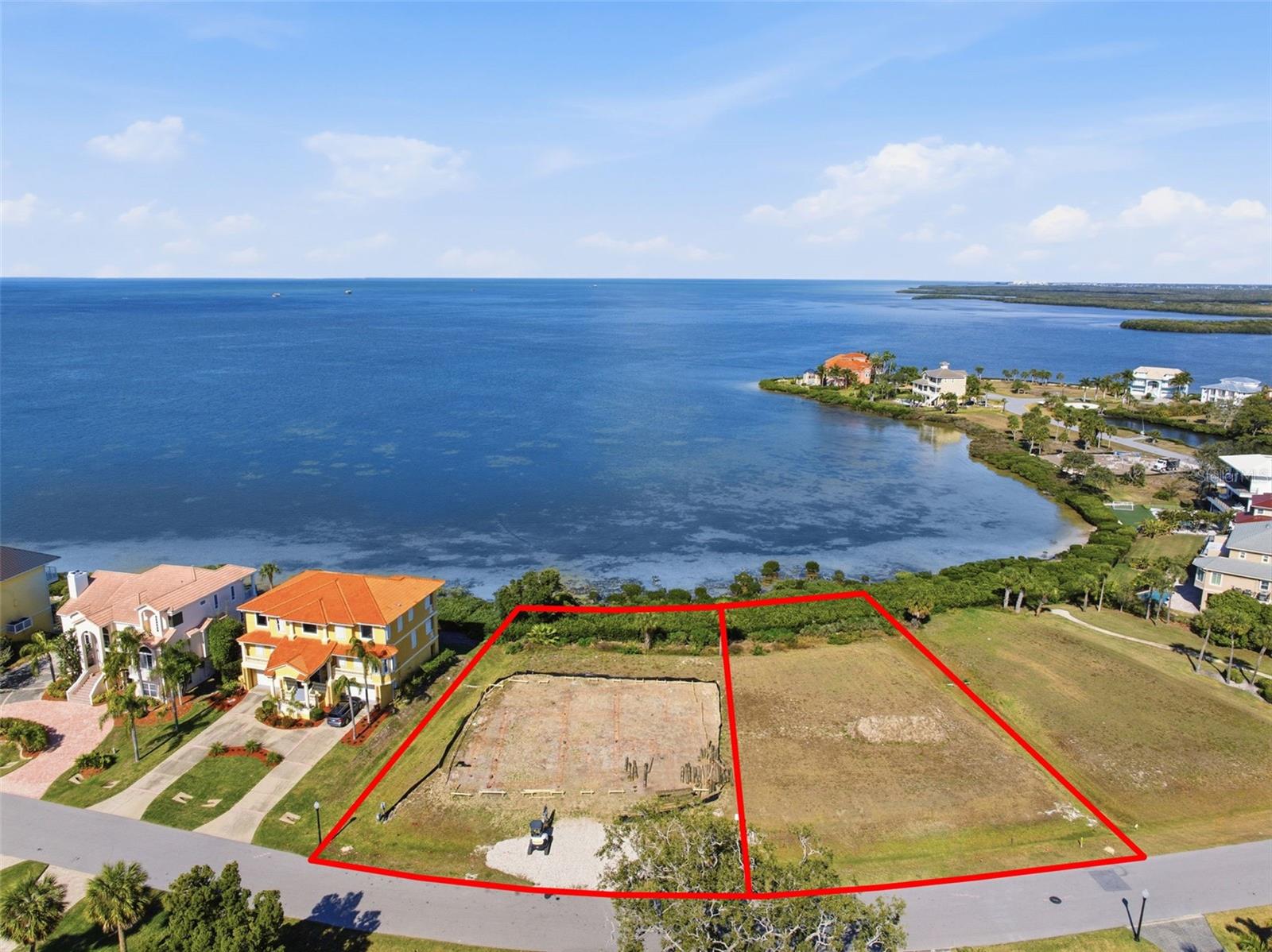 Listing photo id 17 for 25 Harborpointe Drive