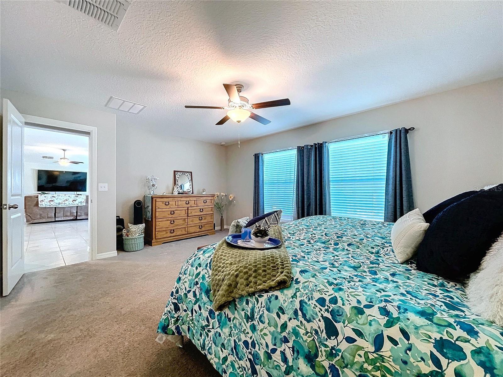 Image 20 of 26 For 197 Rain Berry Avenue