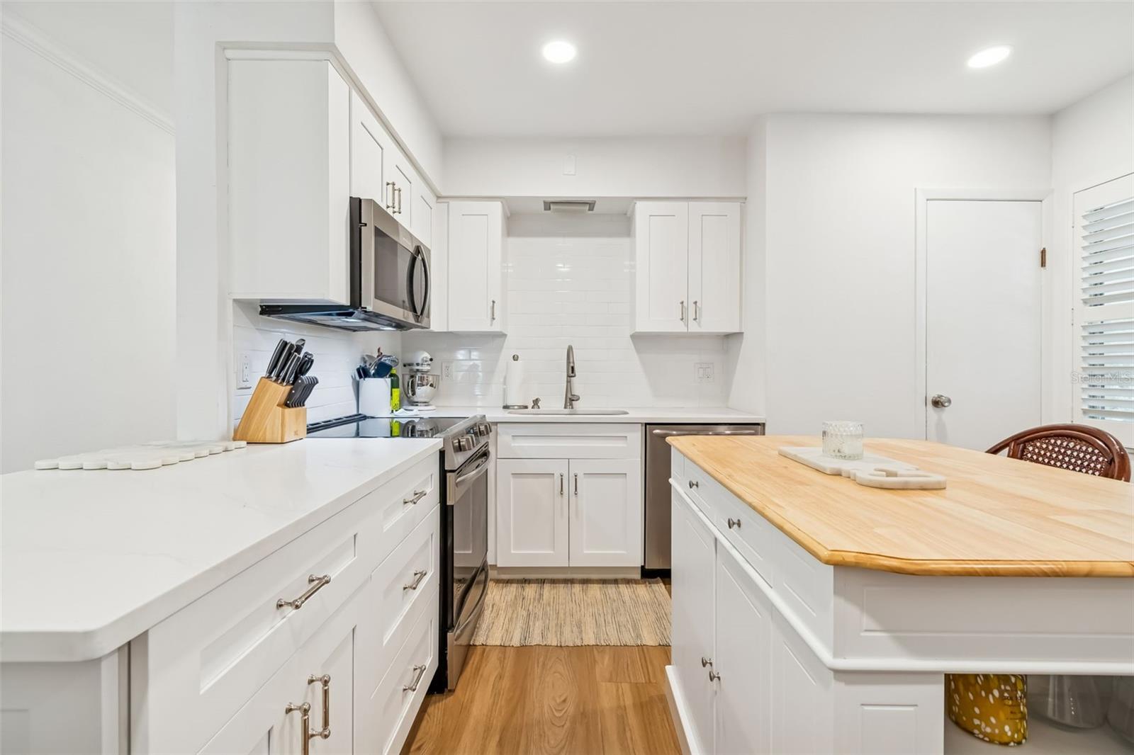 Image 21 of 70 For 4514 Fig Street