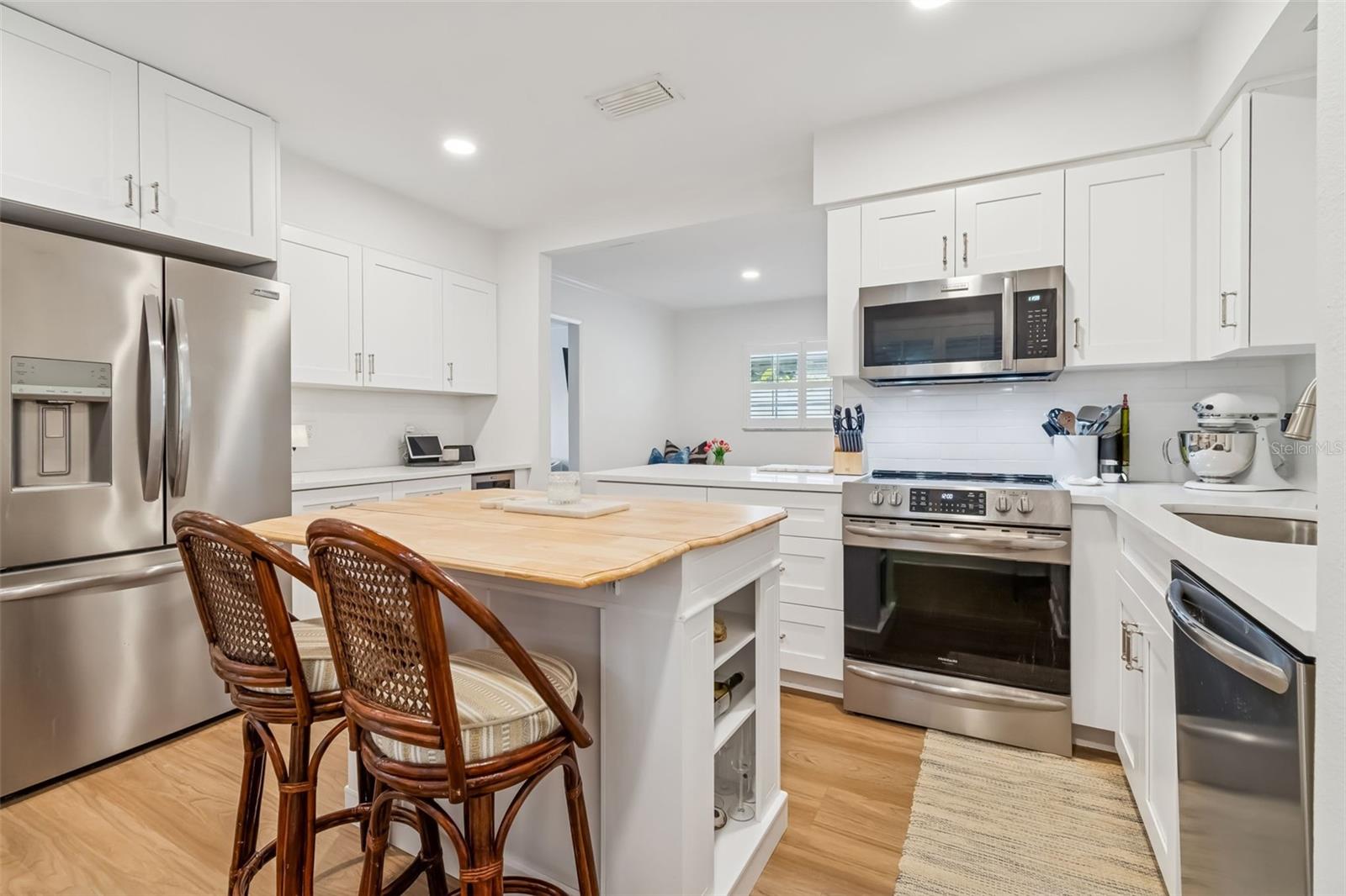 Image 23 of 70 For 4514 Fig Street