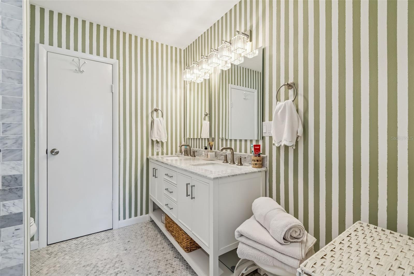 Image 37 of 70 For 4514 Fig Street