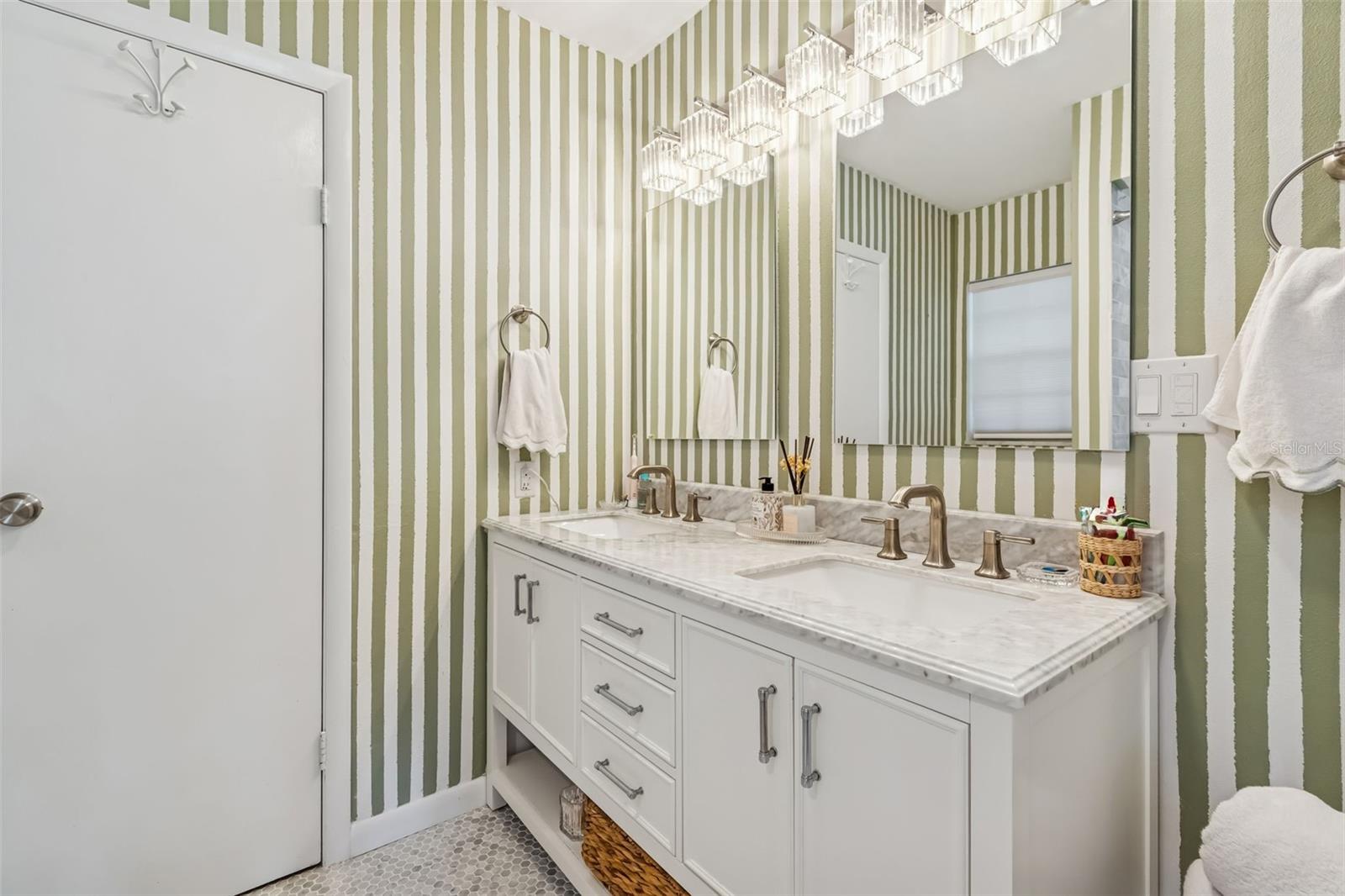 Image 39 of 70 For 4514 Fig Street