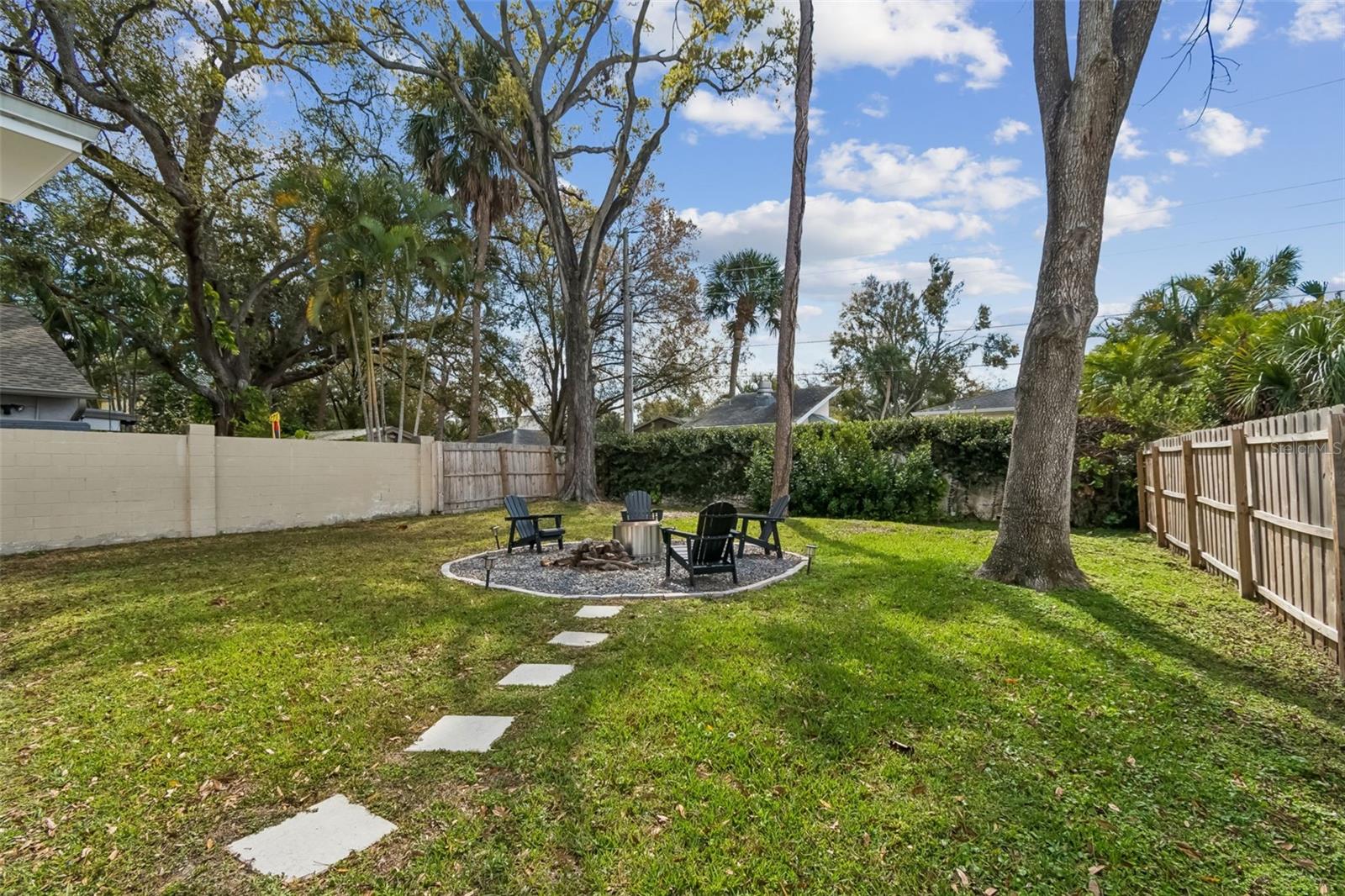 Image 58 of 70 For 4514 Fig Street