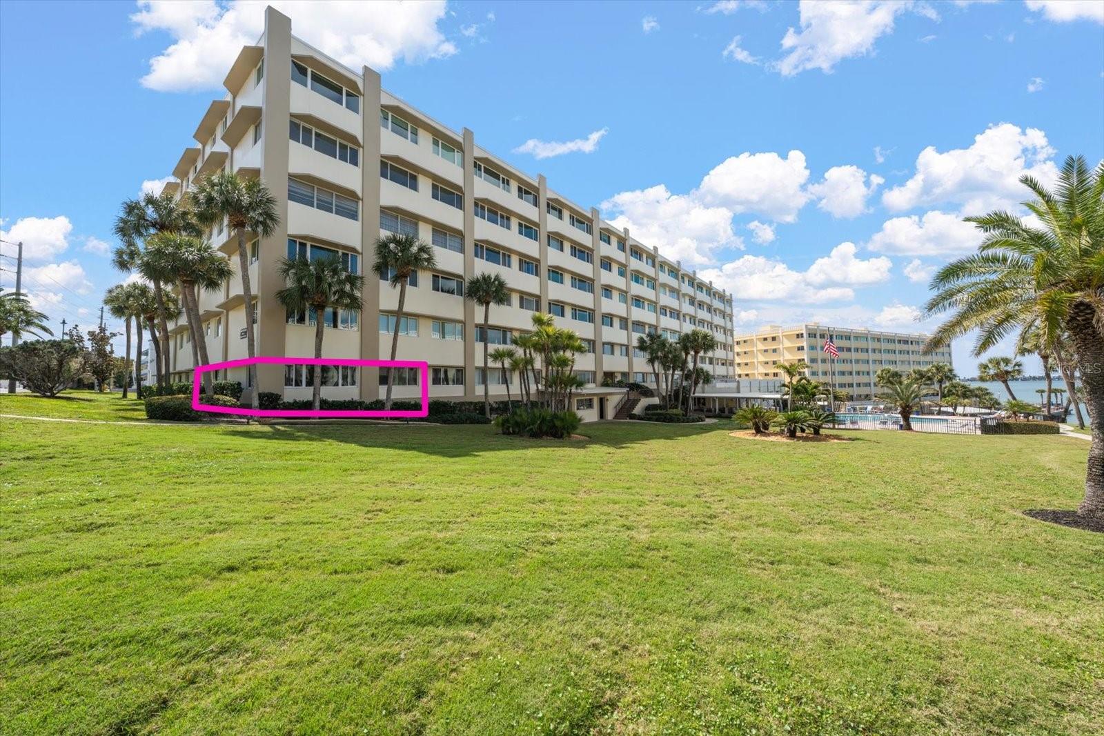 Image 2 of 53 For 100 Bluff View Drive 114a