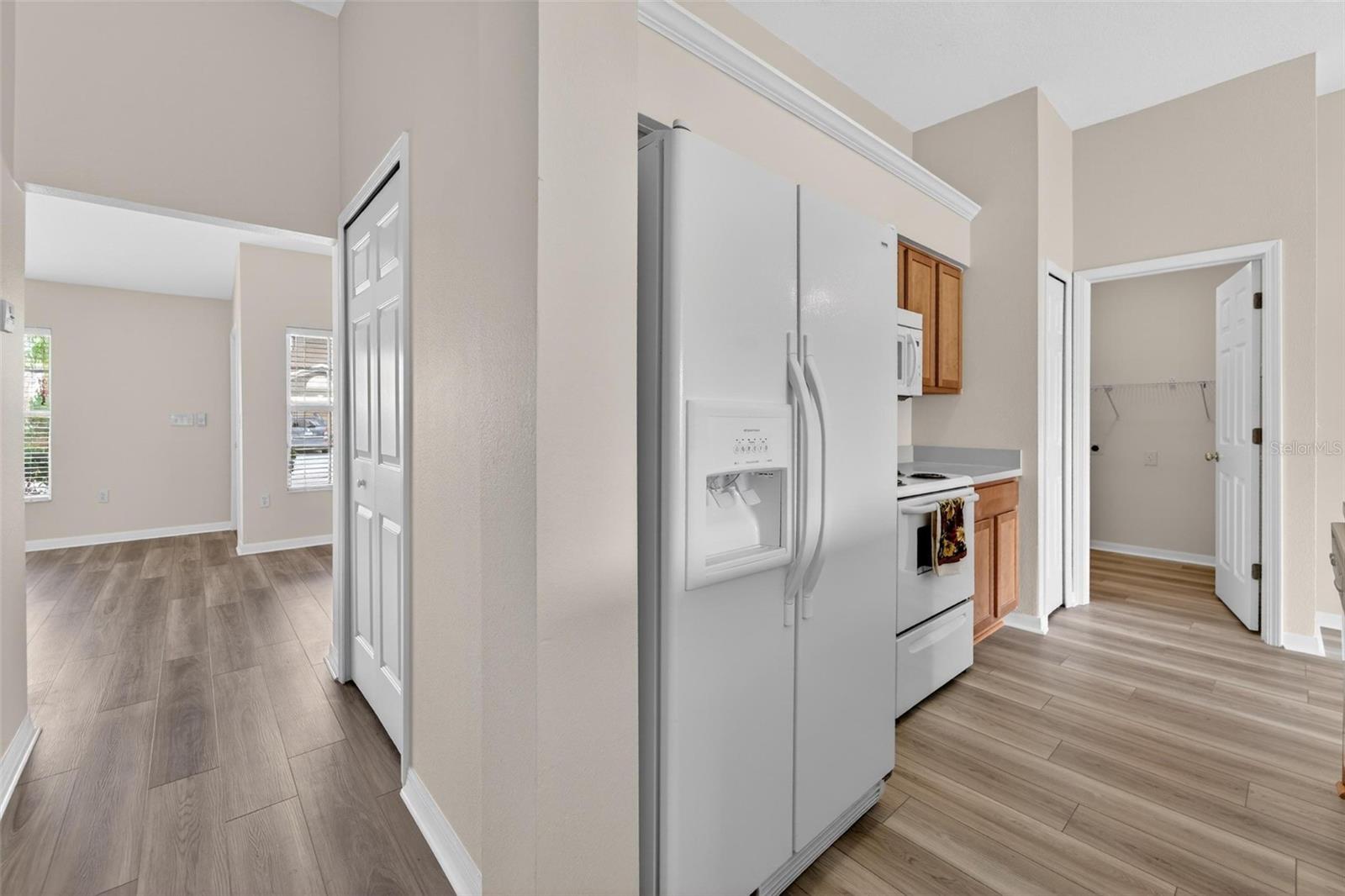 Image 17 of 35 For 2454 Harrison Place Boulevard