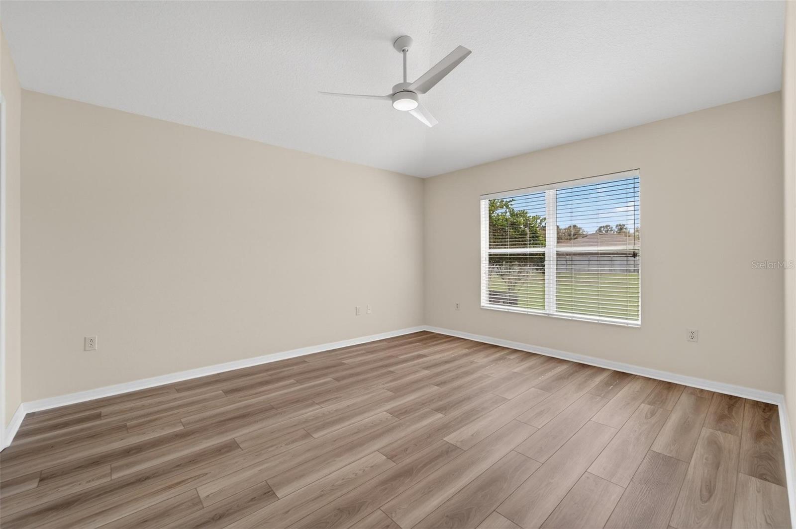 Image 20 of 35 For 2454 Harrison Place Boulevard