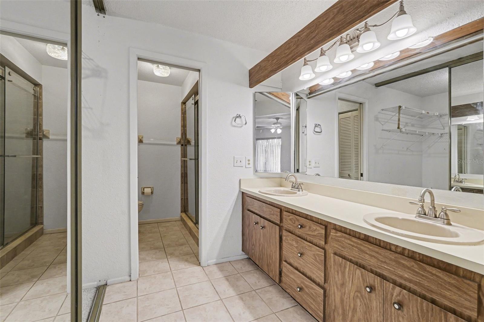 Image 22 of 35 For 105 Dorado Court