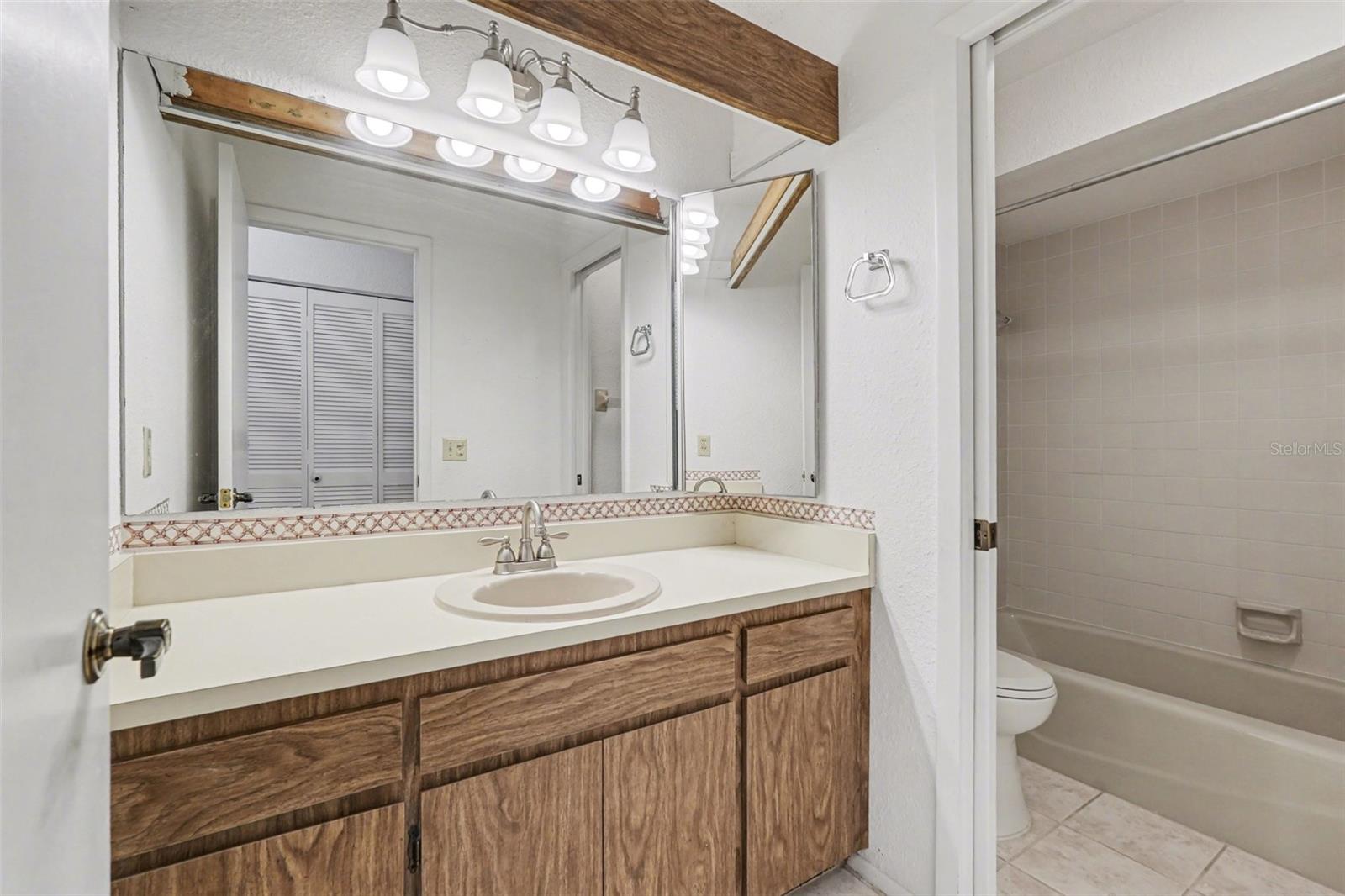 Image 23 of 35 For 105 Dorado Court