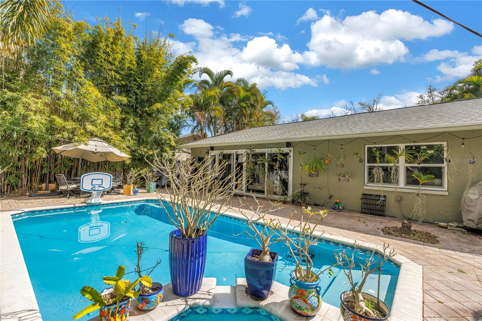 Image 31 of 47 For 6821 Circle Creek Dr