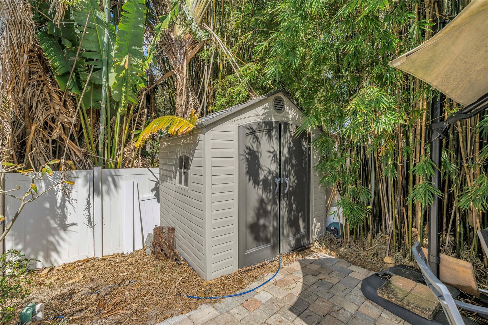 Image 35 of 47 For 6821 Circle Creek Dr