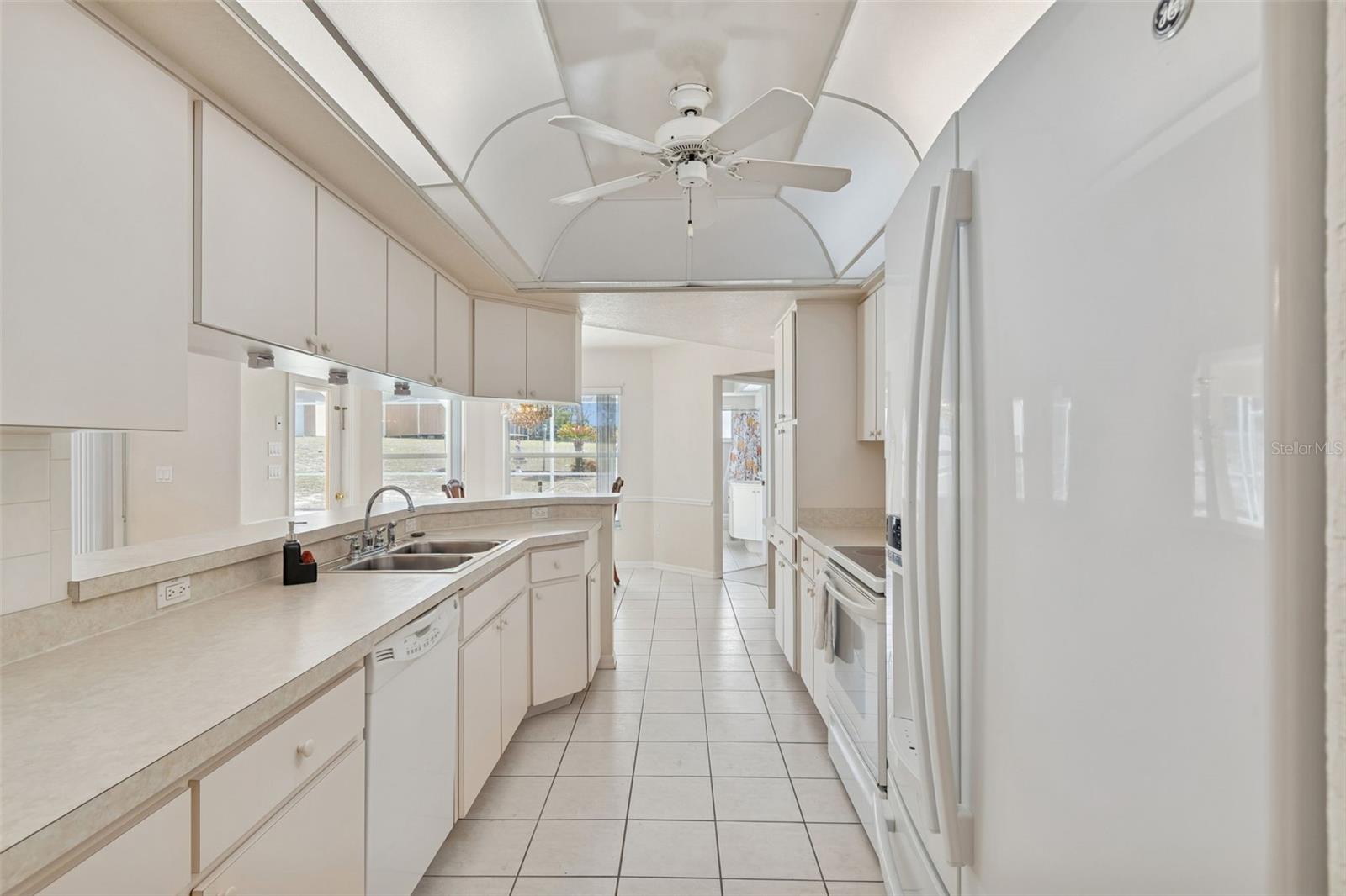 Image 16 of 99 For 16402 Fringe Tree Drive