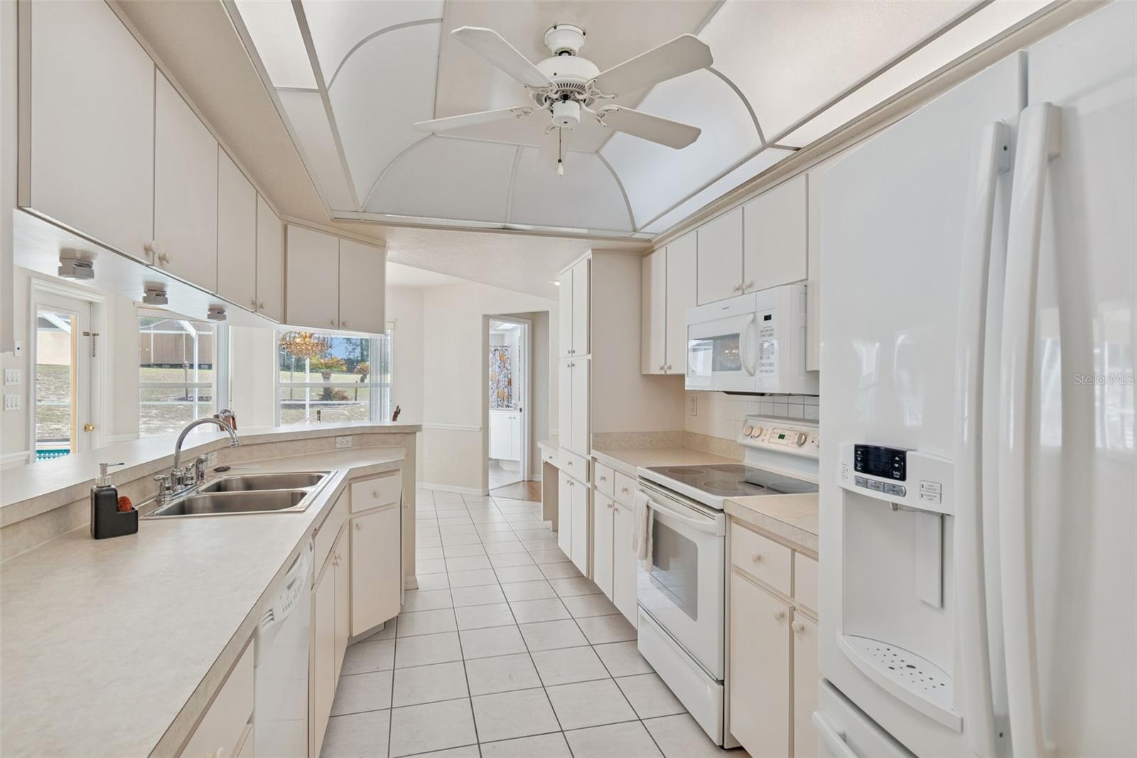 Image 18 of 99 For 16402 Fringe Tree Drive