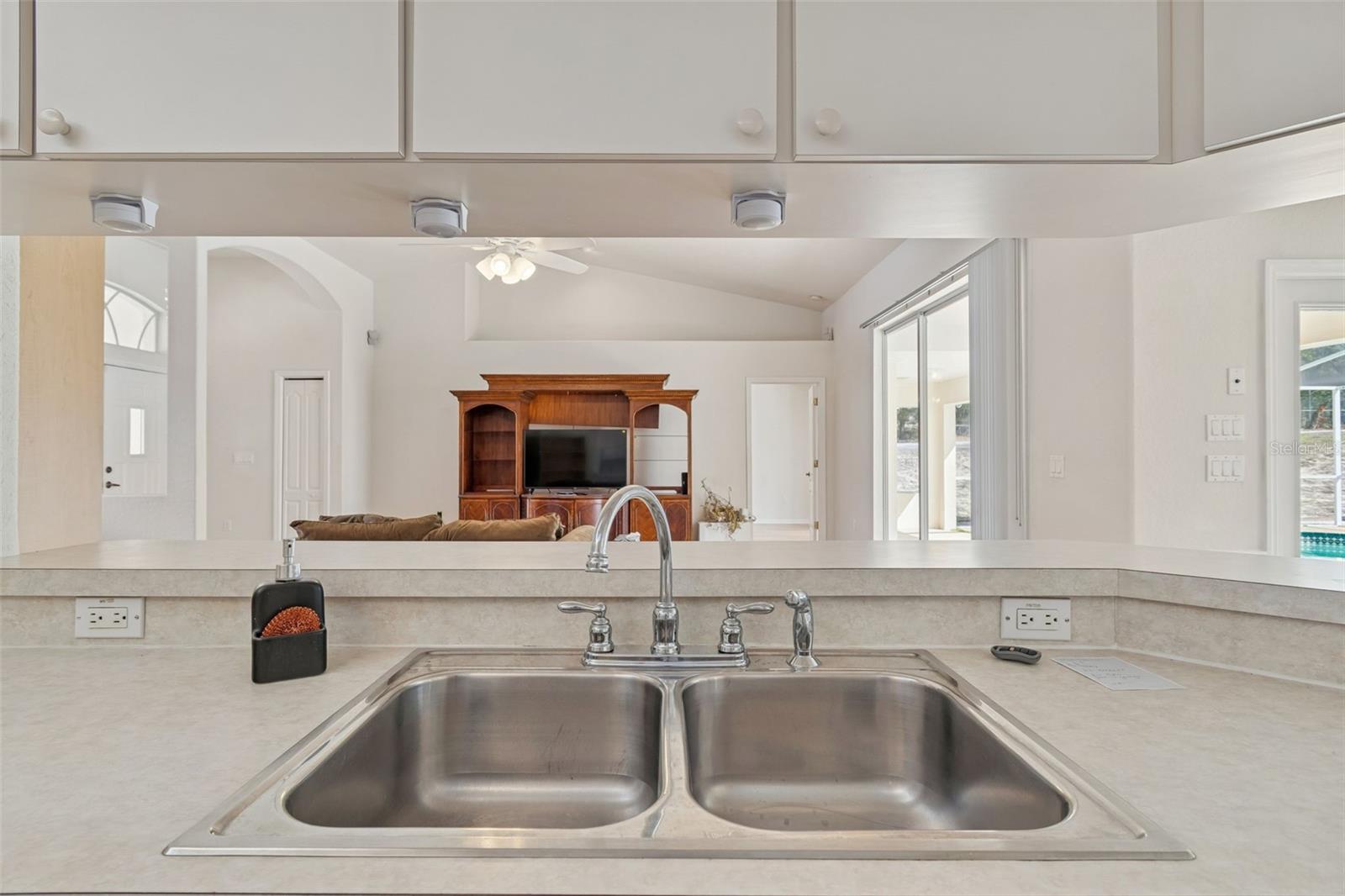 Image 22 of 99 For 16402 Fringe Tree Drive