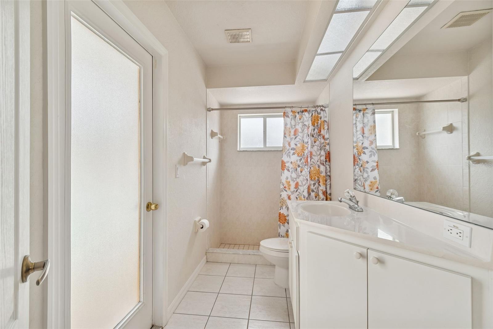 Image 48 of 99 For 16402 Fringe Tree Drive