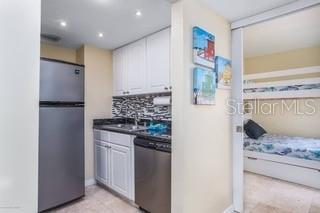 Image 10 of 29 For 6157 Midnight Pass Road A51