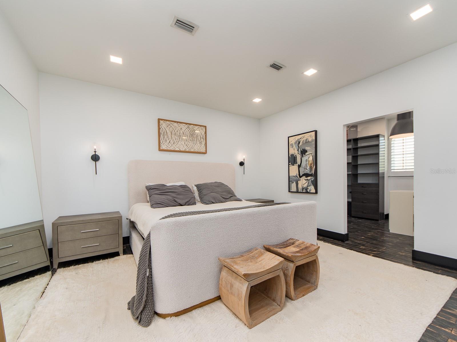 Image 13 of 51 For 1064 Sylvia Lane