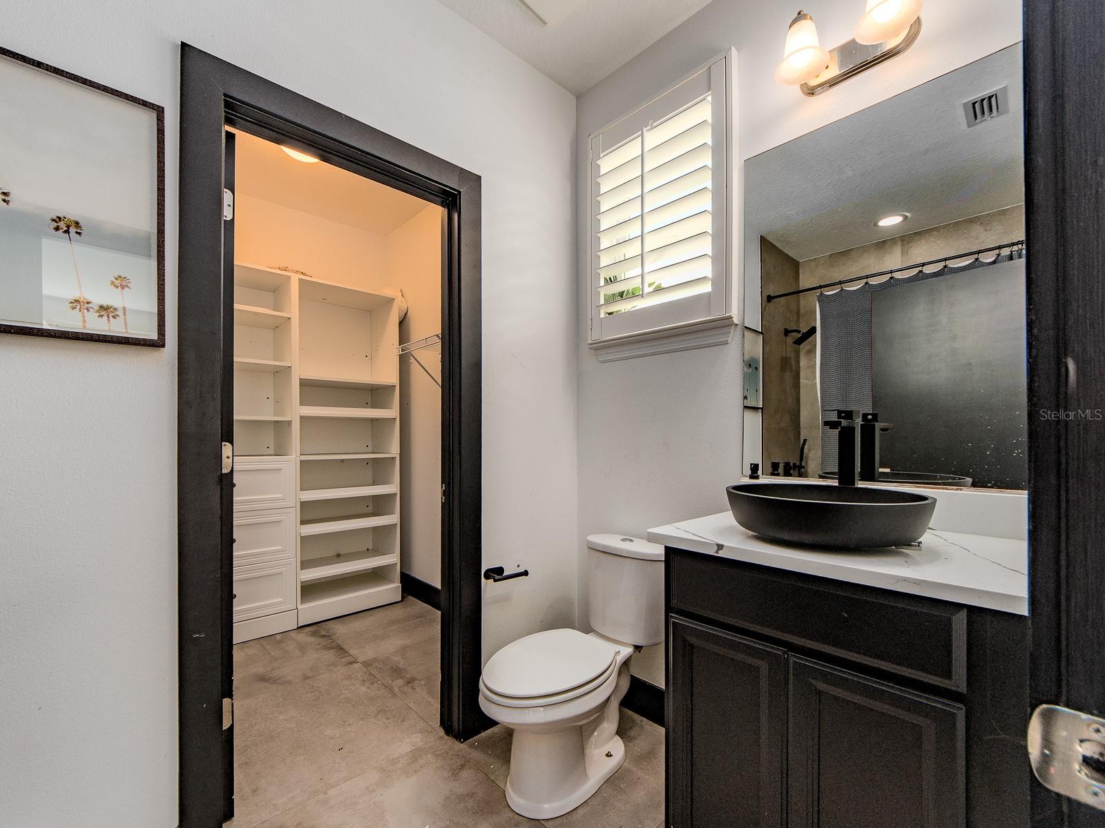 Image 23 of 51 For 1064 Sylvia Lane