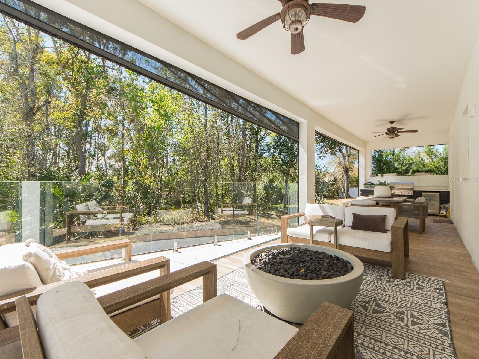 Image 33 of 51 For 1064 Sylvia Lane