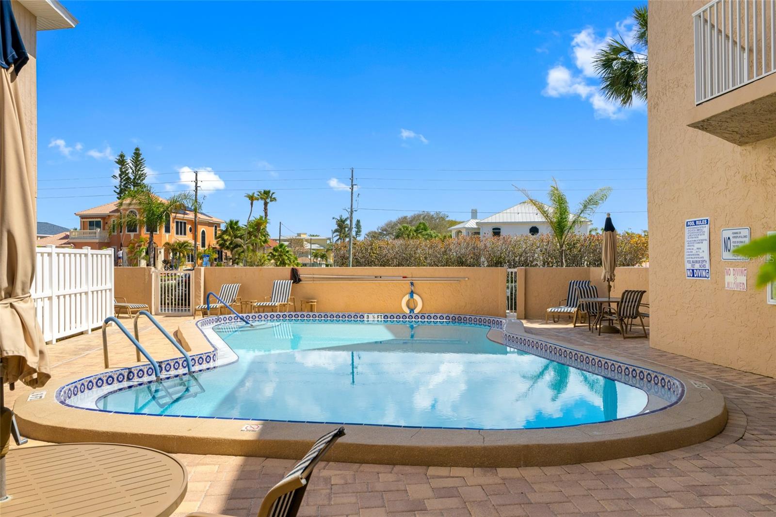 Image 10 of 73 For 3100 Gulf Boulevard 431