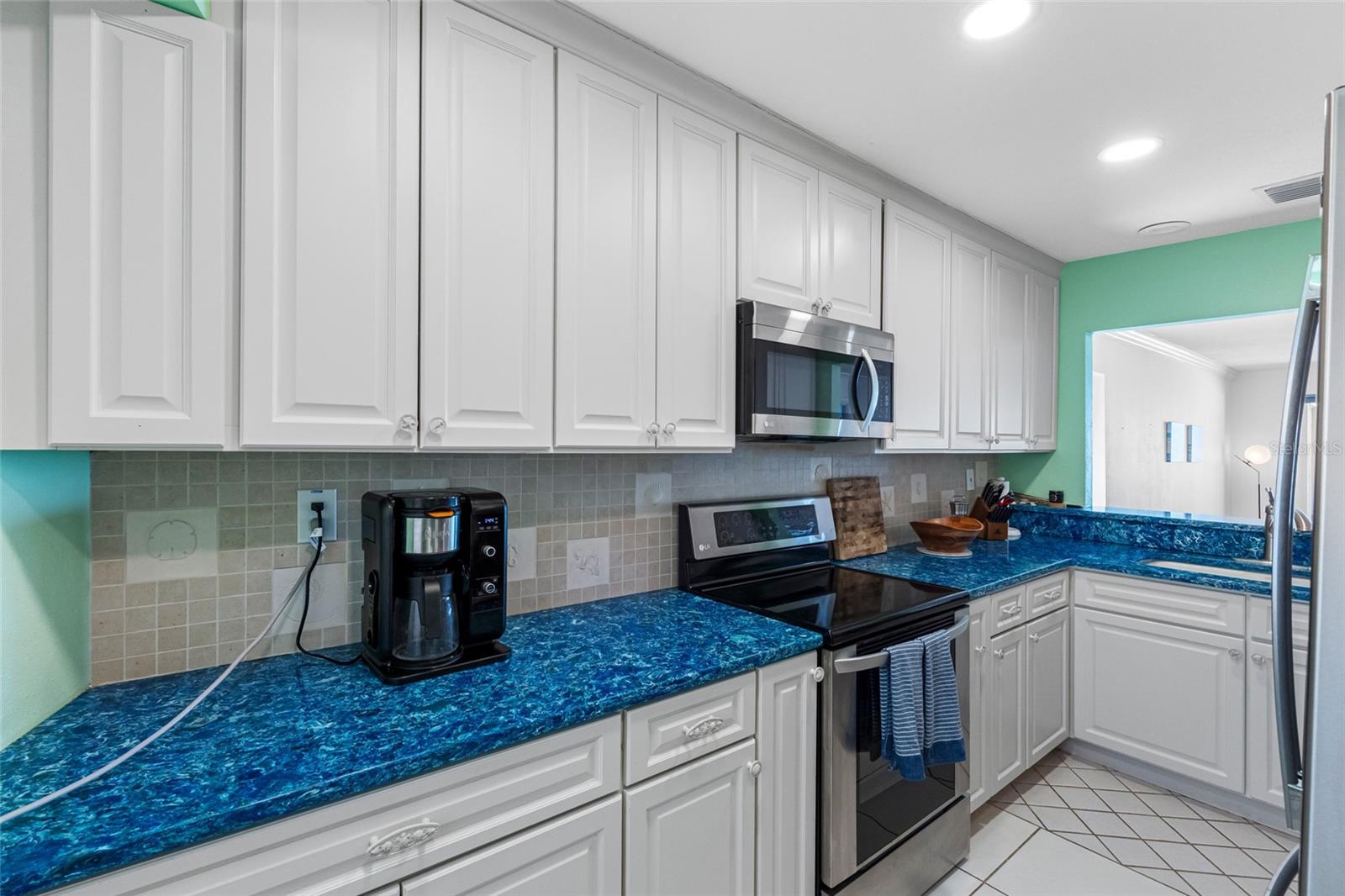 Image 47 of 73 For 3100 Gulf Boulevard 431