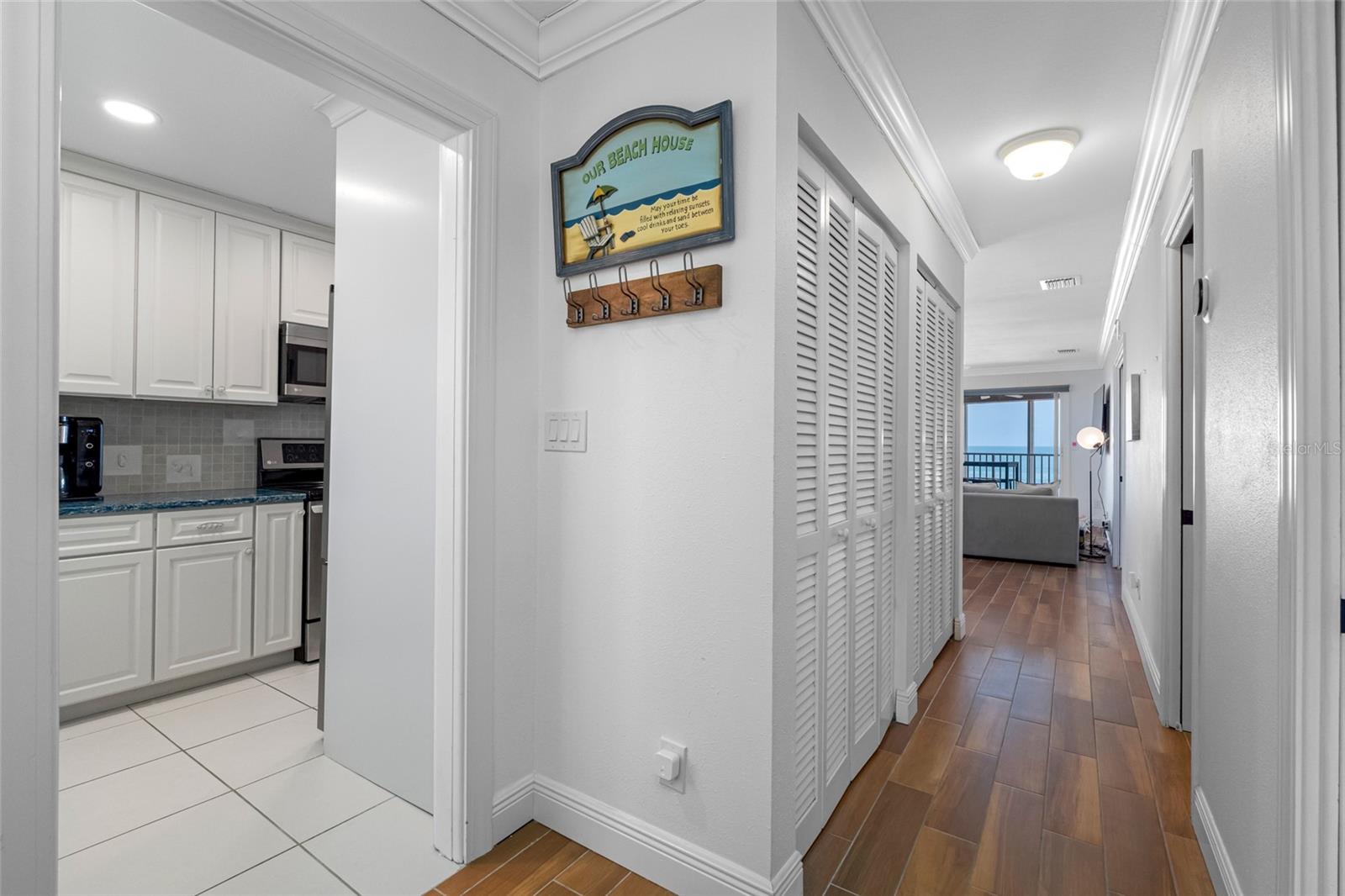 Image 60 of 73 For 3100 Gulf Boulevard 431