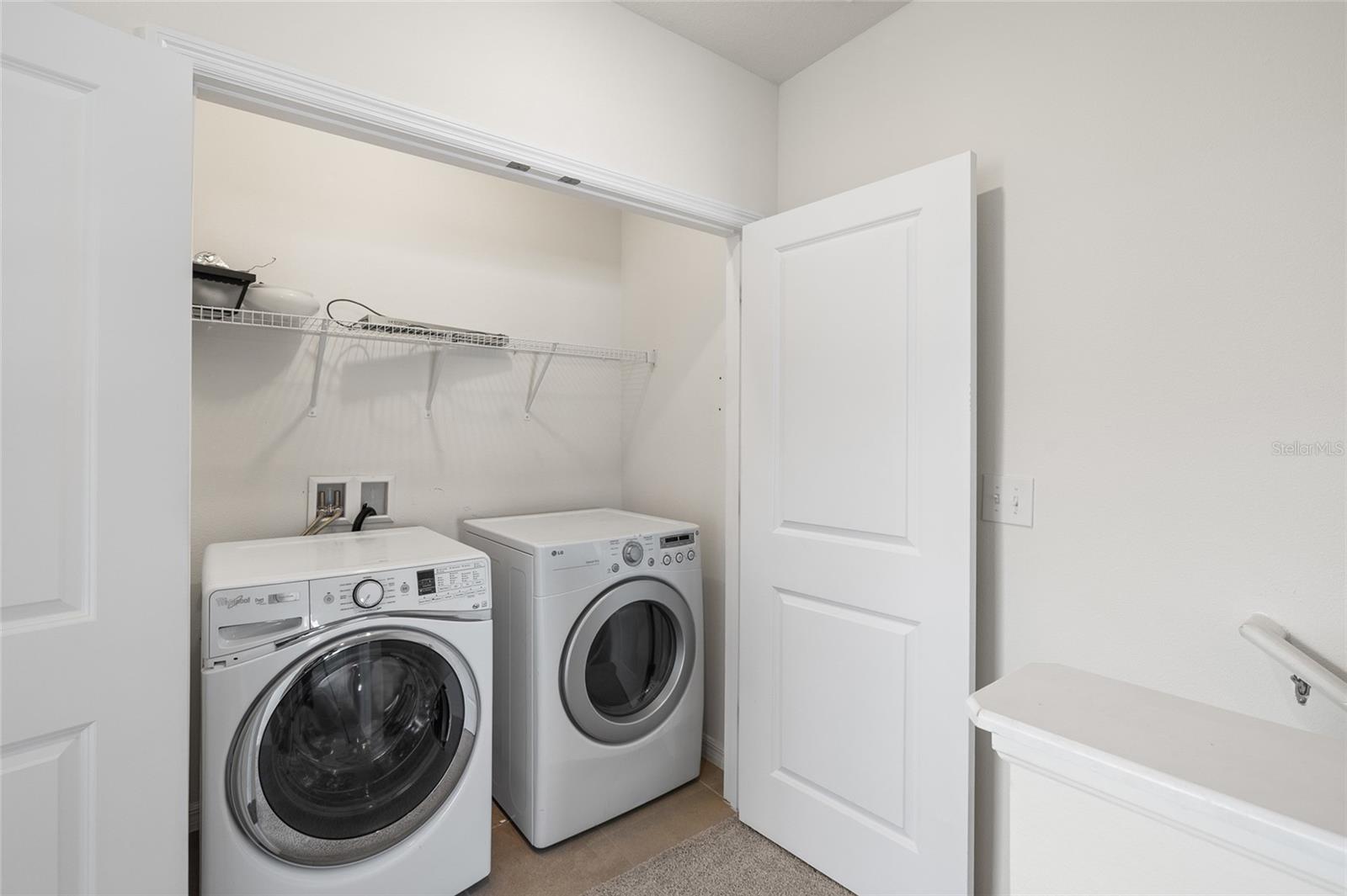 Image 23 of 32 For 8502 Falling Blue Place