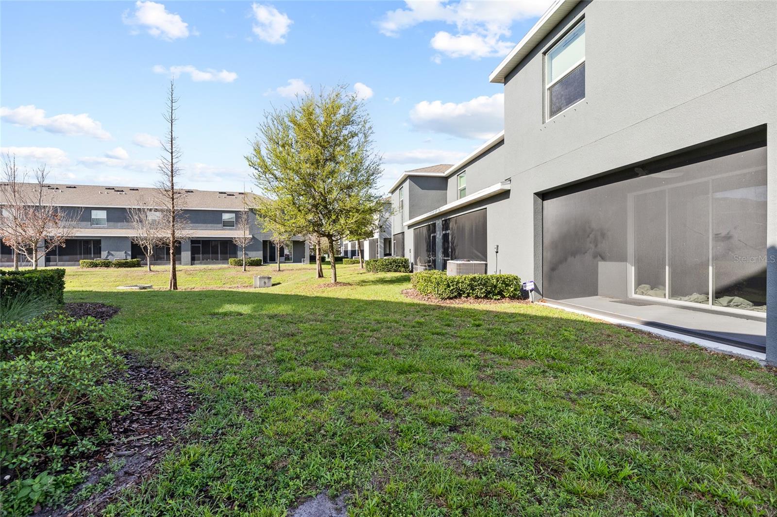 Image 26 of 32 For 8502 Falling Blue Place