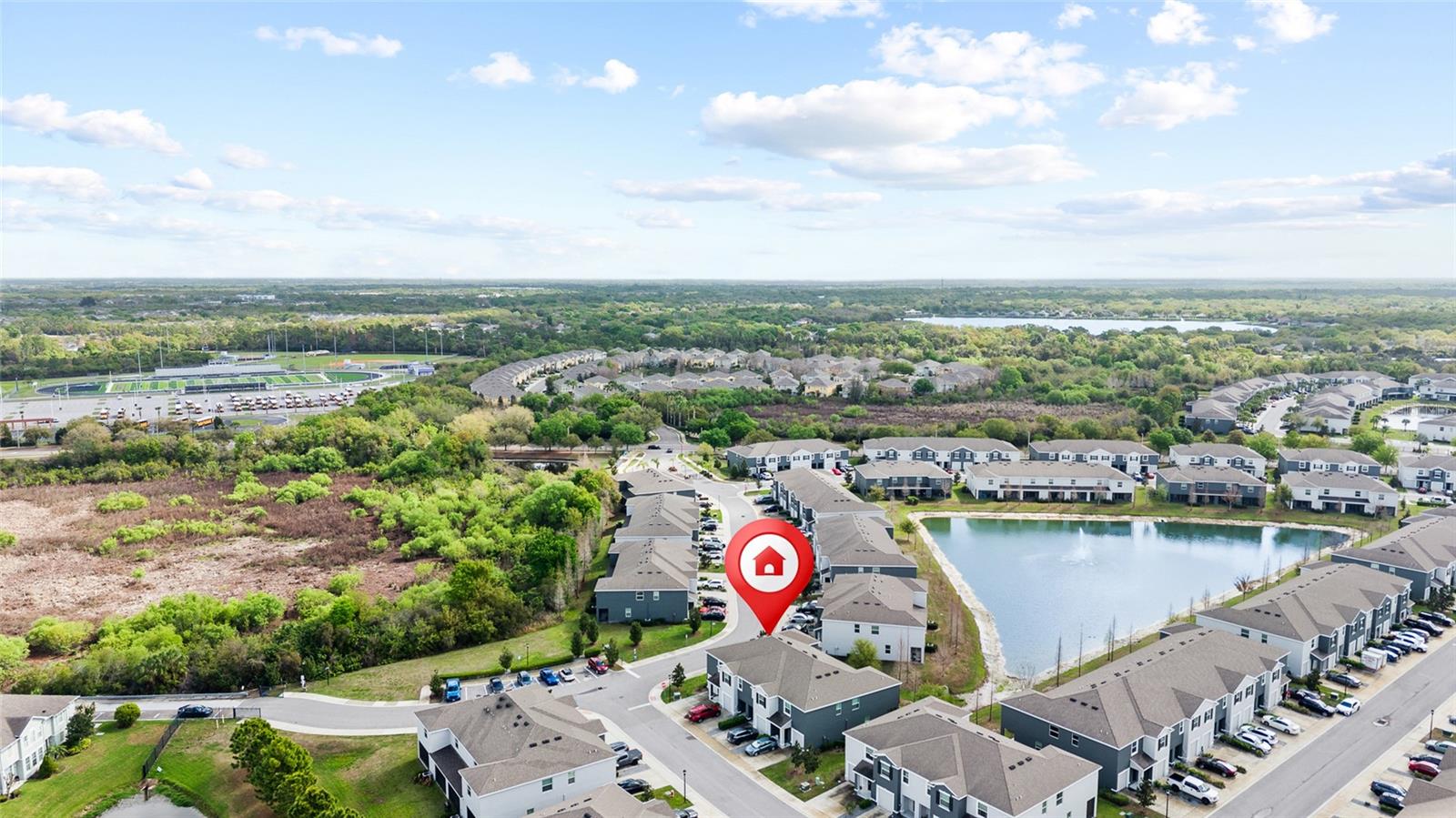 Image 4 of 32 For 8502 Falling Blue Place