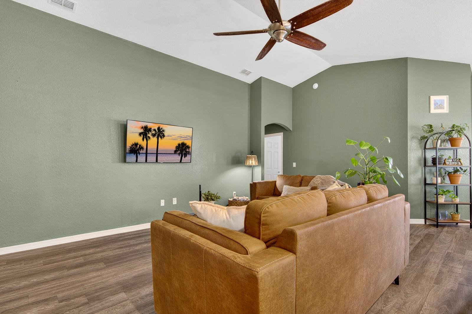 Image 10 of 58 For 11911 Stone Pine Street