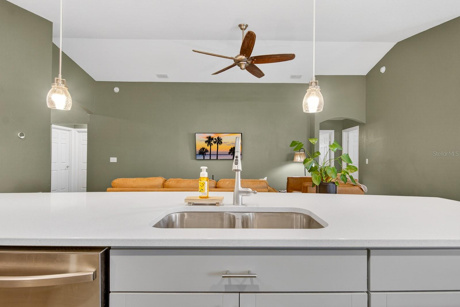 Image 17 of 58 For 11911 Stone Pine Street