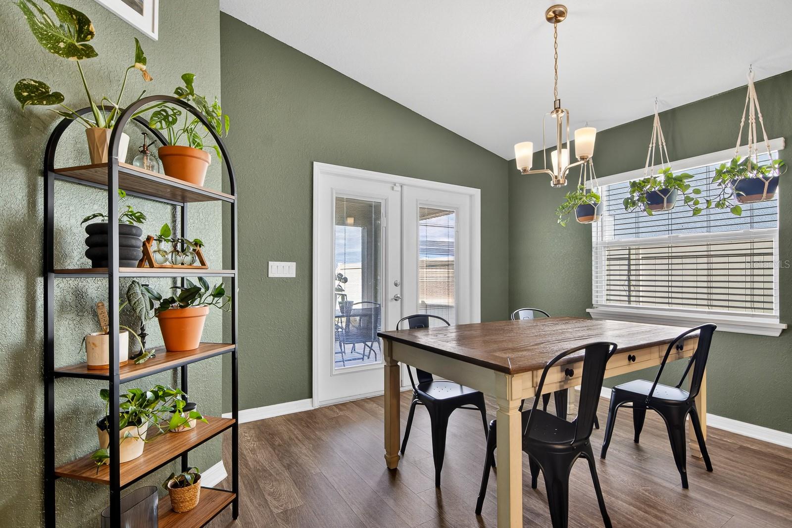 Image 20 of 58 For 11911 Stone Pine Street