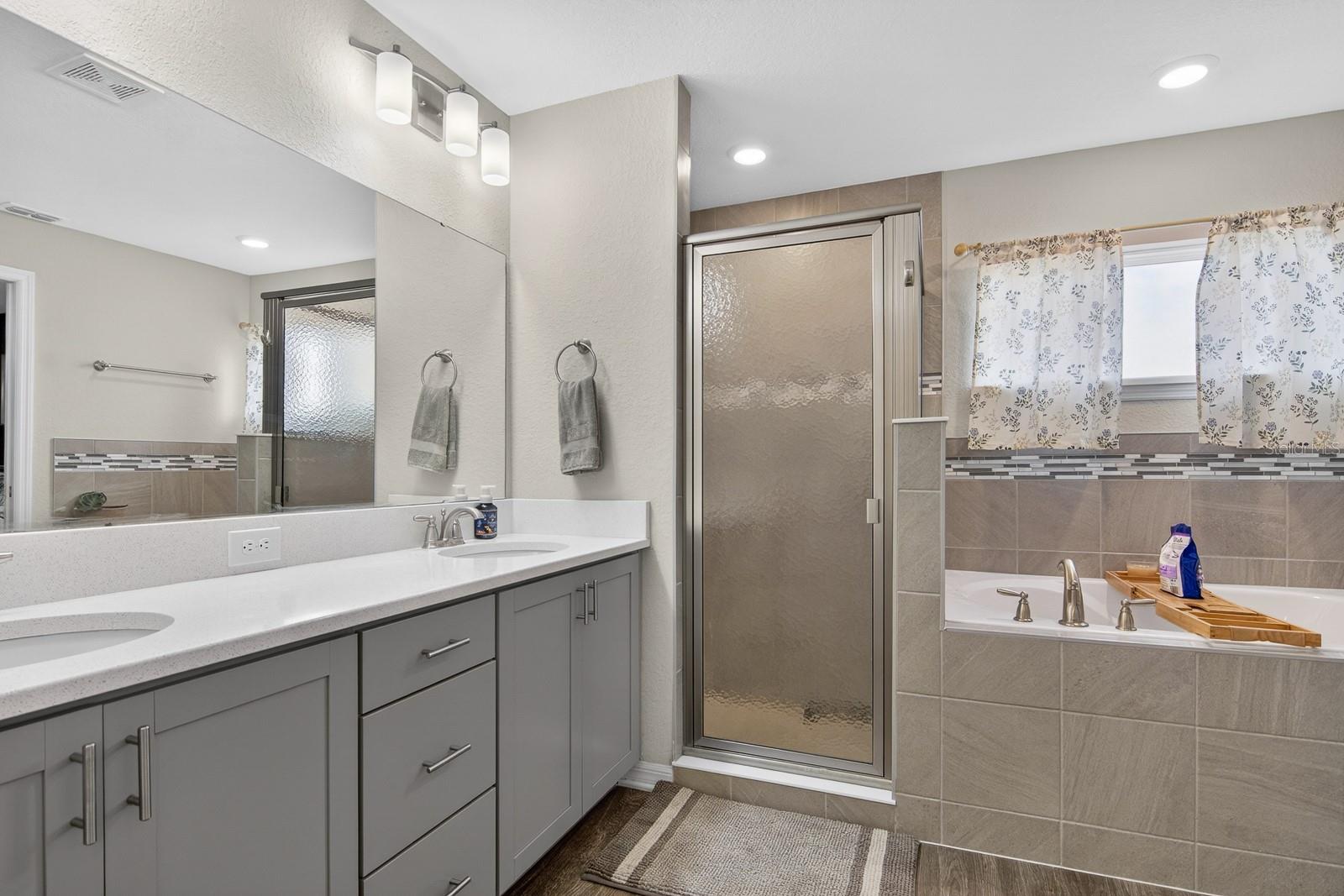 Image 30 of 58 For 11911 Stone Pine Street