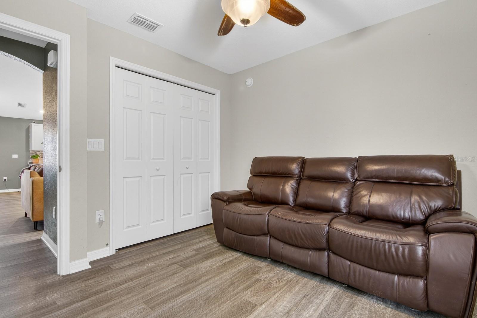 Image 36 of 58 For 11911 Stone Pine Street