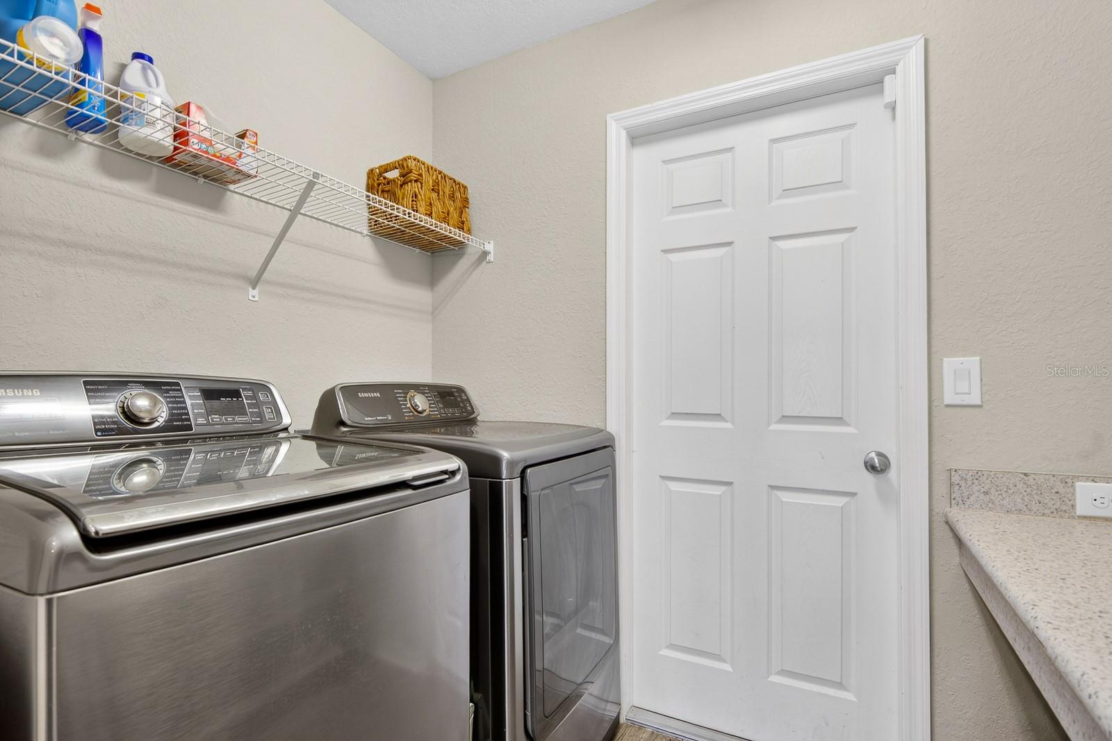 Image 39 of 58 For 11911 Stone Pine Street