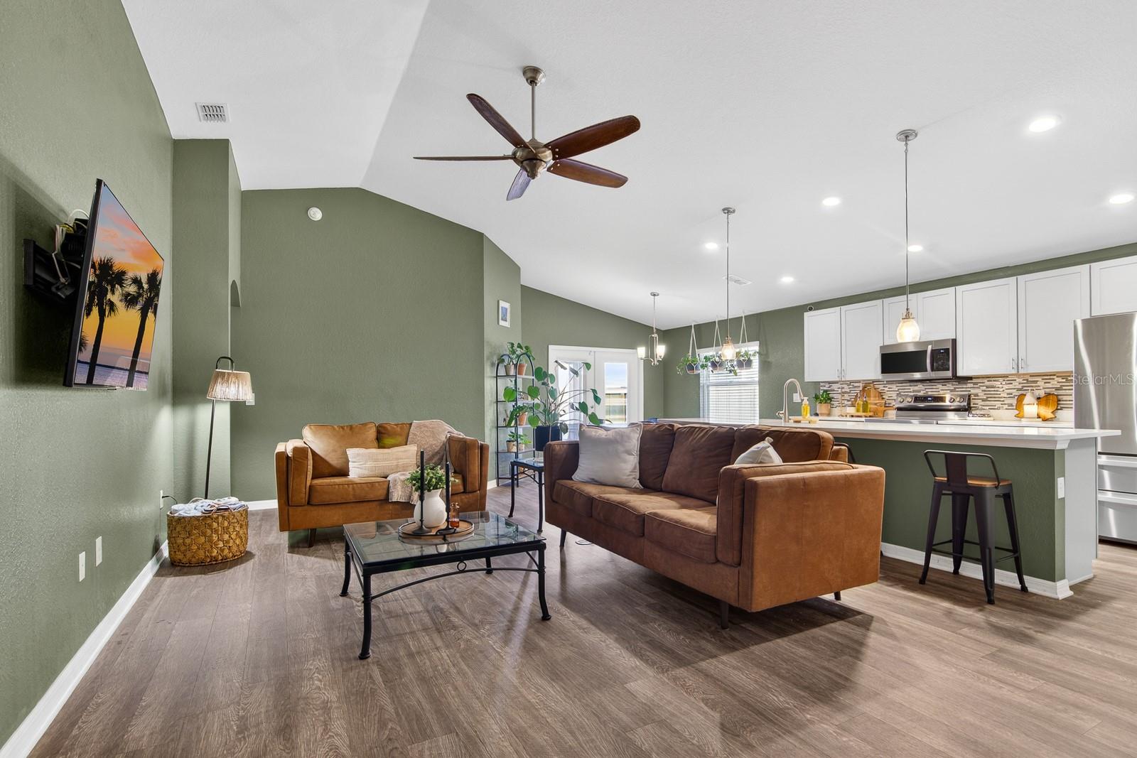 Image 6 of 58 For 11911 Stone Pine Street