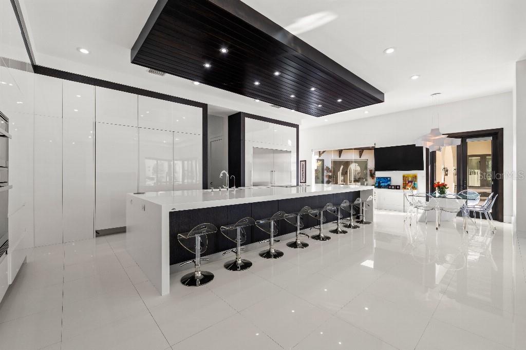 Image 21 of 50 For 19002 Deer Point Place