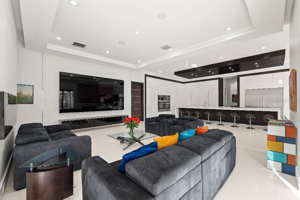 Image 25 of 50 For 19002 Deer Point Place