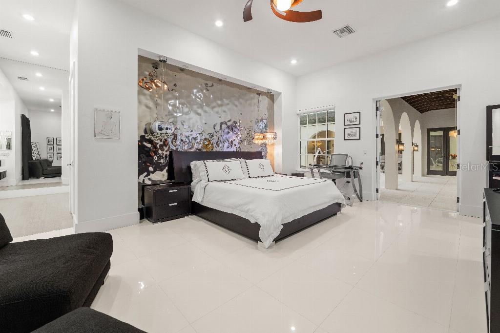 Image 26 of 50 For 19002 Deer Point Place