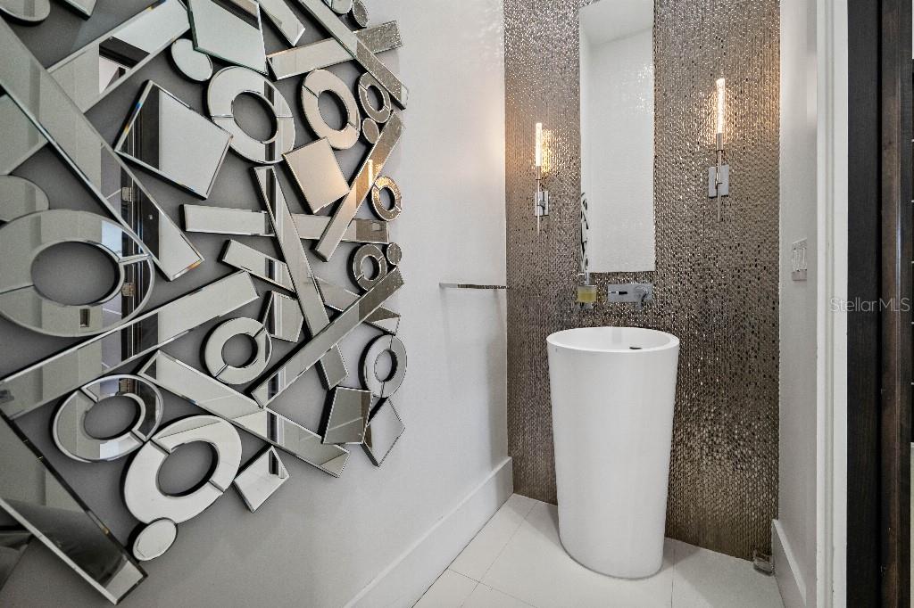 Image 37 of 50 For 19002 Deer Point Place