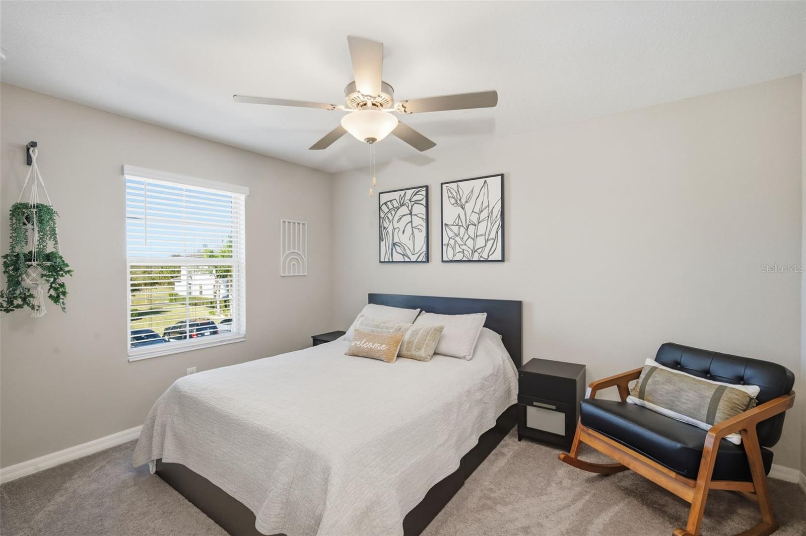 Image 10 of 41 For 1488 Cassius Street