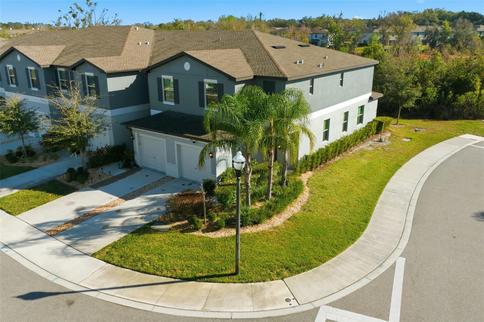 Image 32 of 41 For 1488 Cassius Street