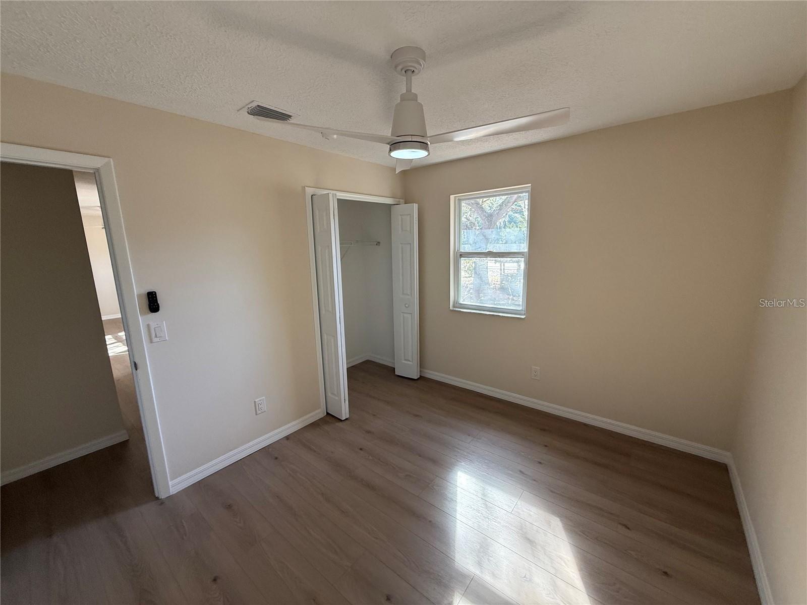 Image 18 of 39 For 920 Kings Estate Road