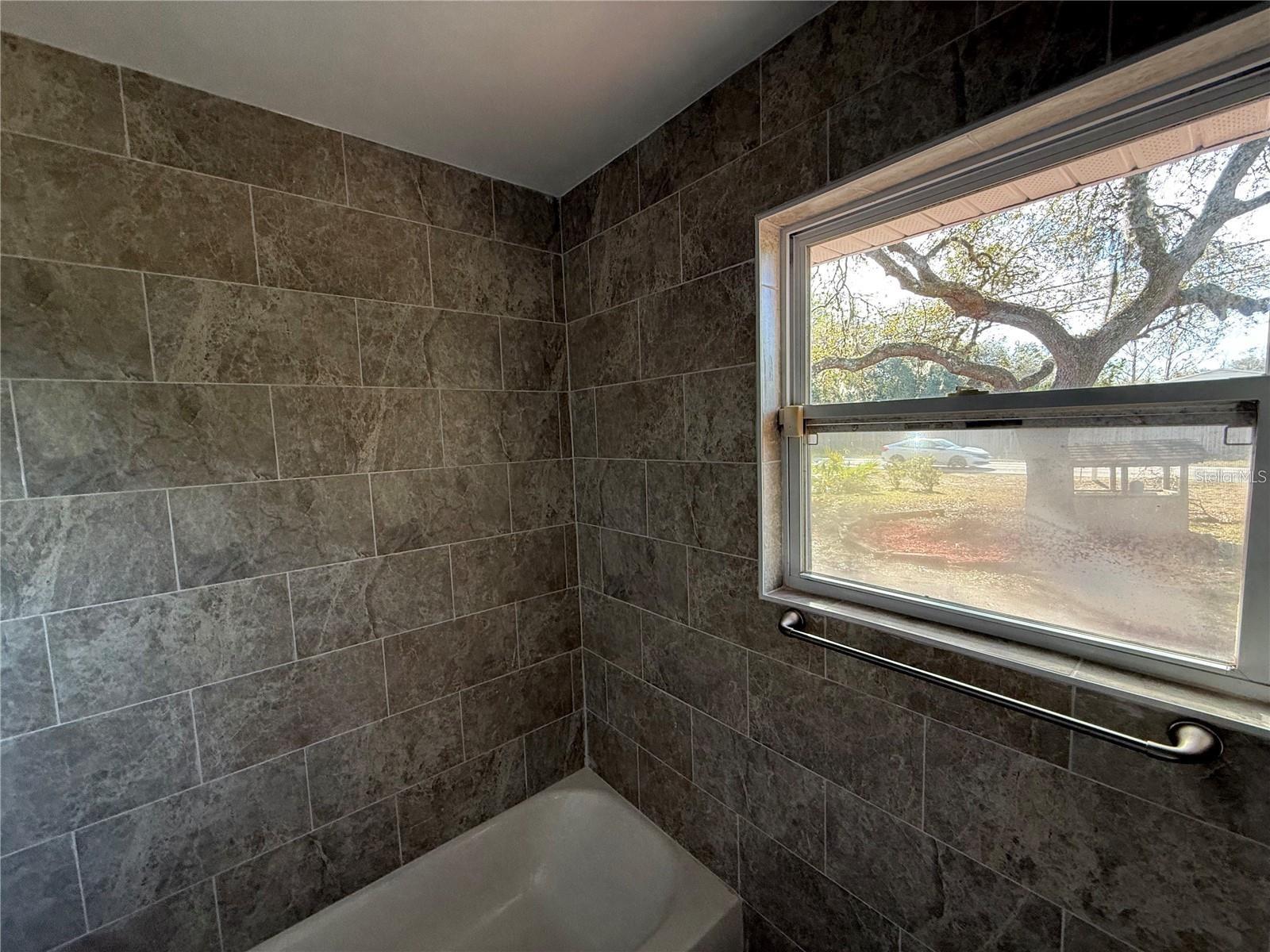 Image 26 of 39 For 920 Kings Estate Road