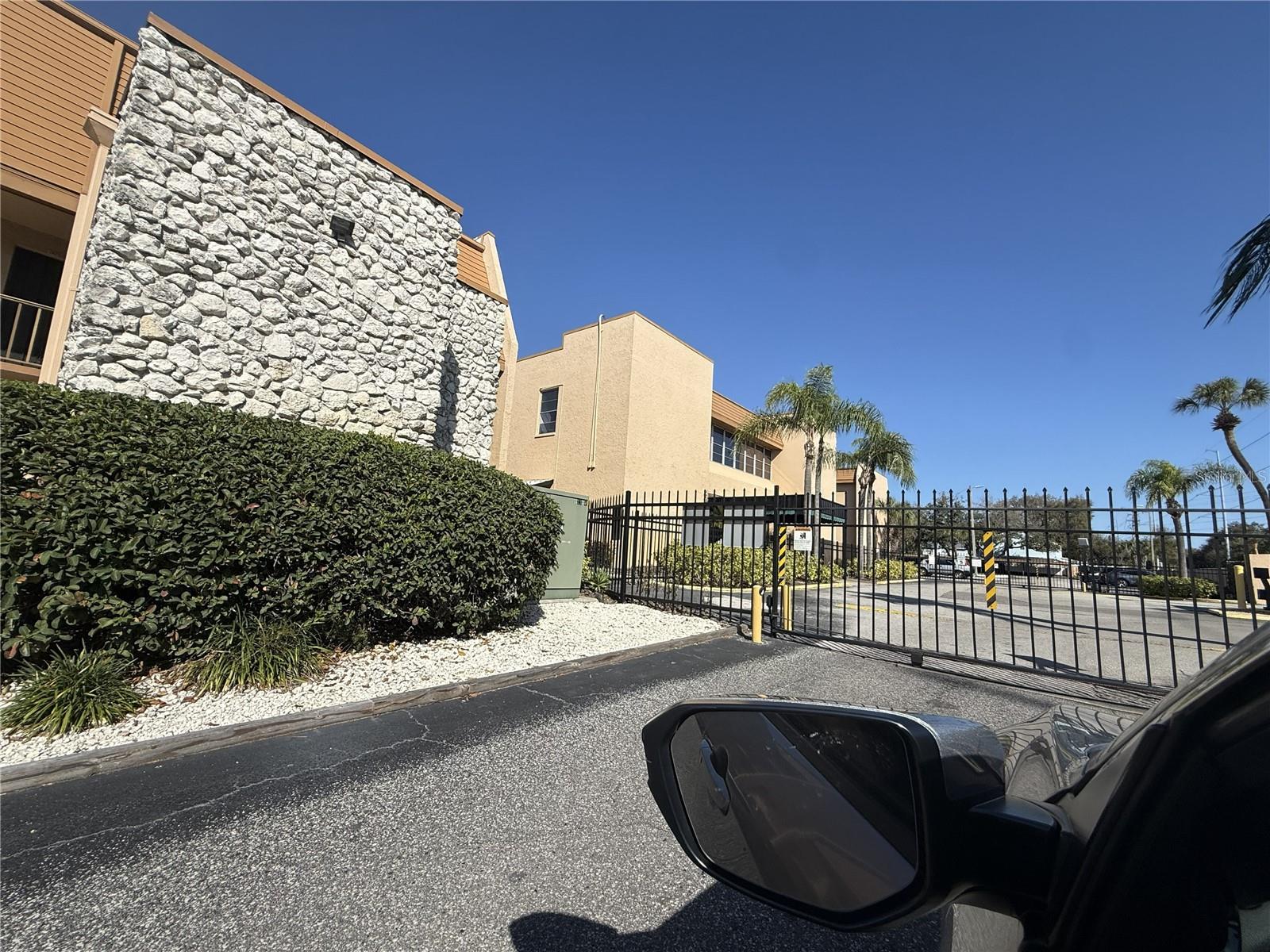 Image 14 of 15 For 5820 Church Avenue 446