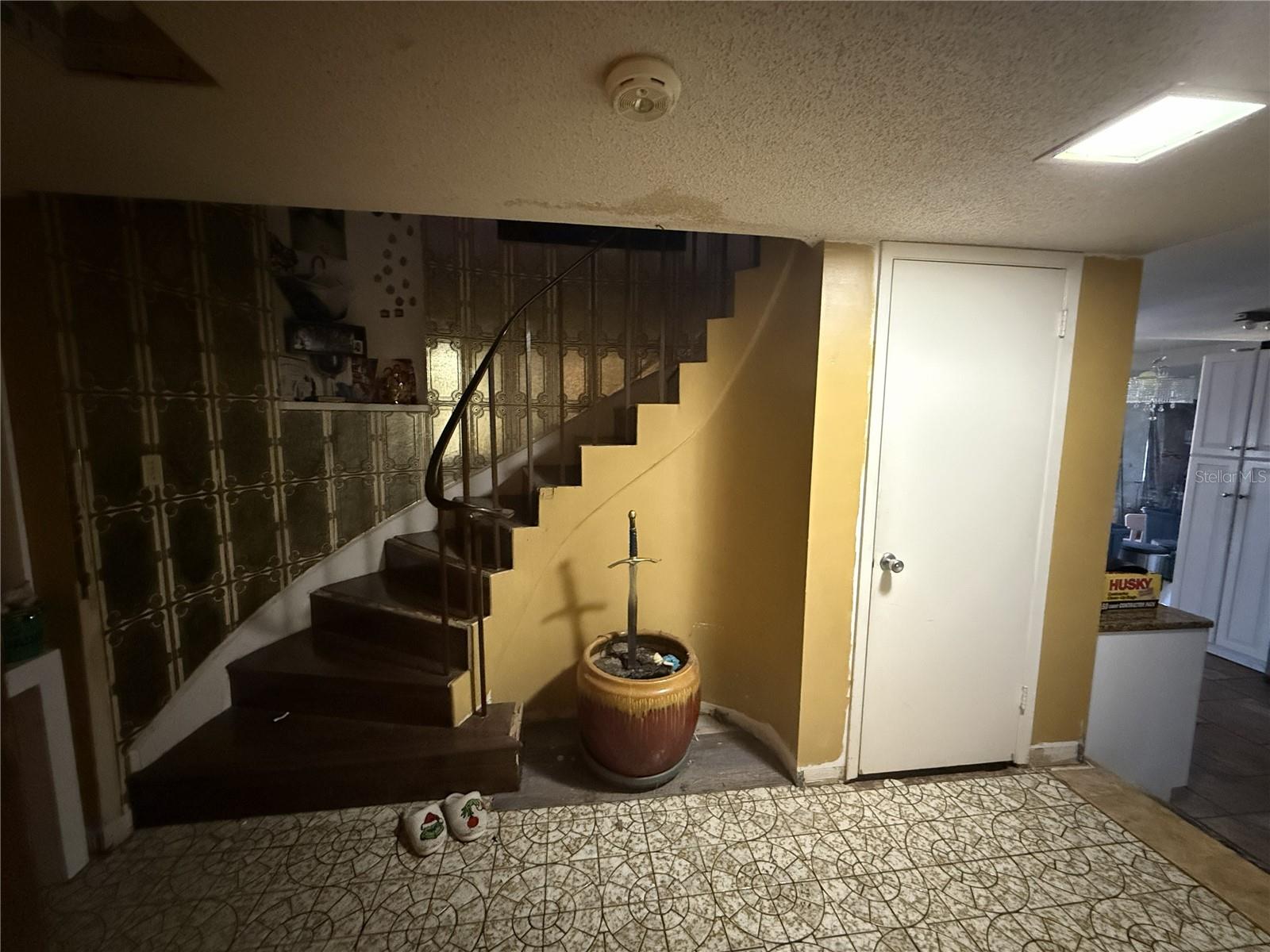 Image 2 of 15 For 5820 Church Avenue 446