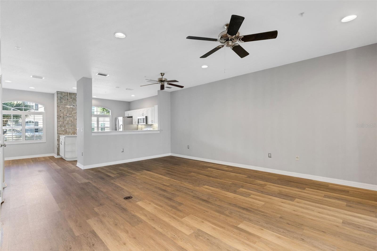 Image 15 of 69 For 3107 Oyster Bayou Way