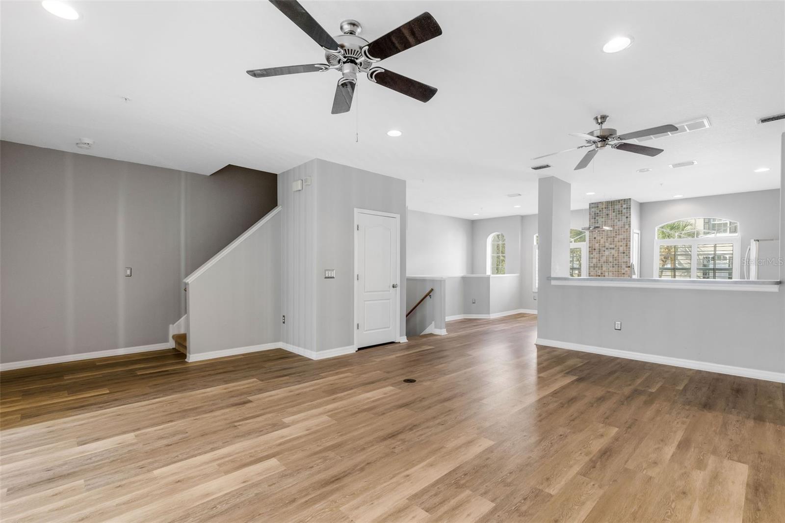 Image 16 of 69 For 3107 Oyster Bayou Way