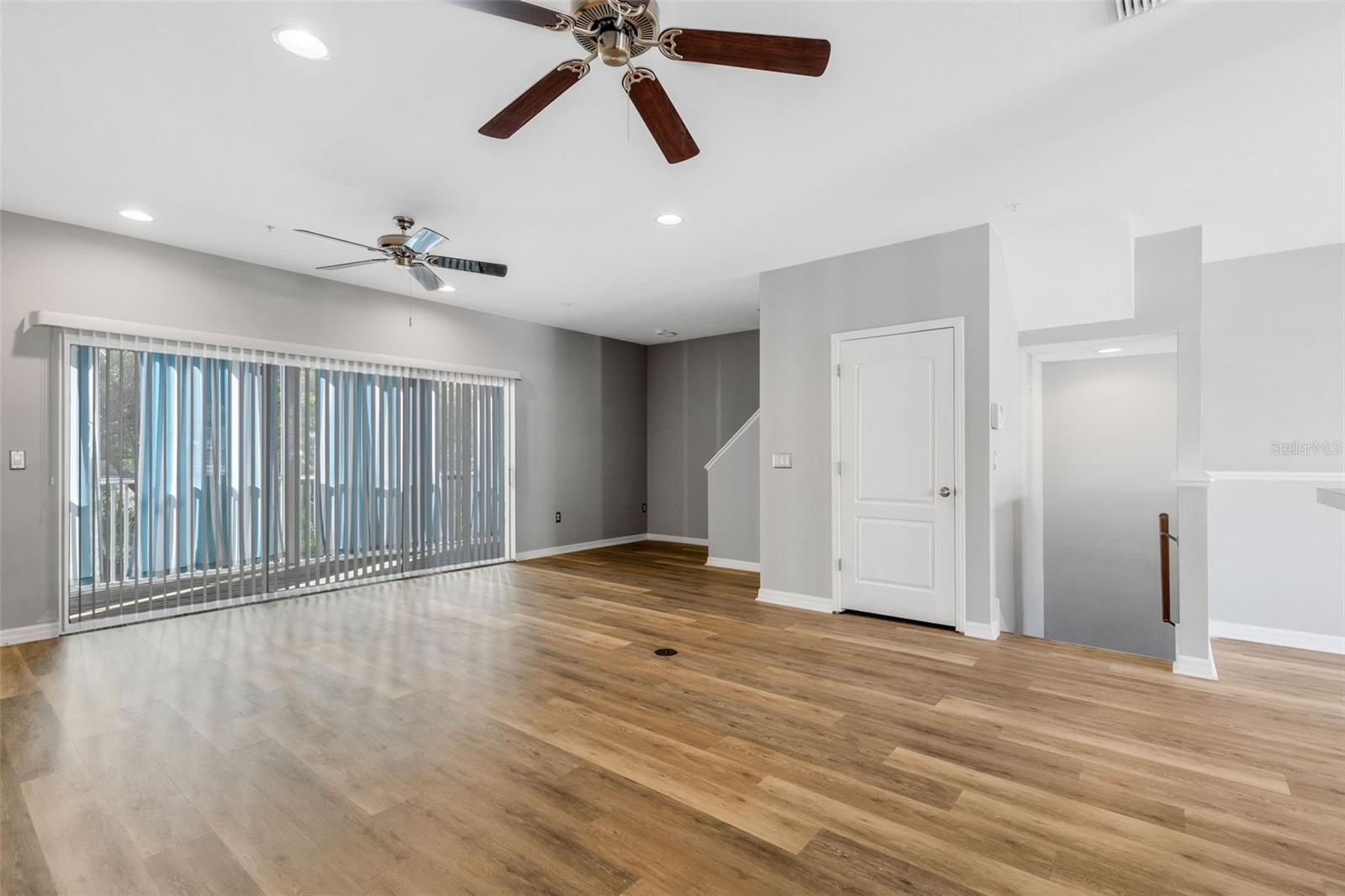 Image 18 of 69 For 3107 Oyster Bayou Way