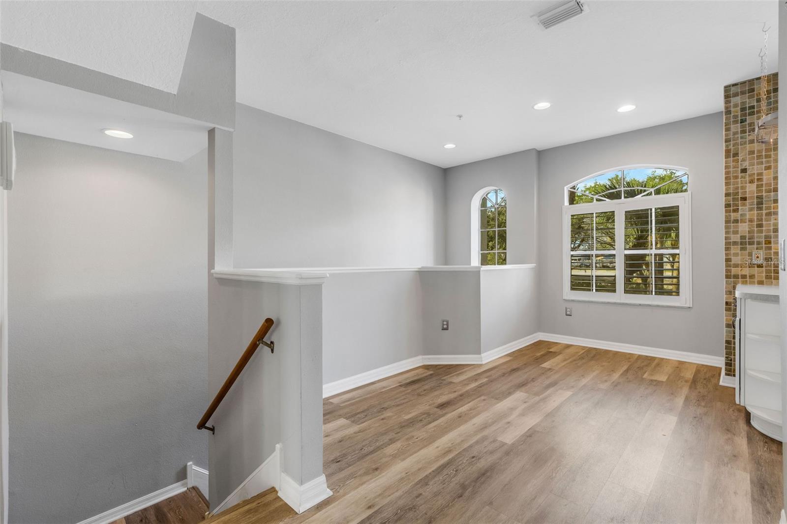 Image 3 of 69 For 3107 Oyster Bayou Way